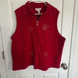 Sport Savvy Womens‎ 2X Red Fleece Vest Sleeveless Embroidered Flowers